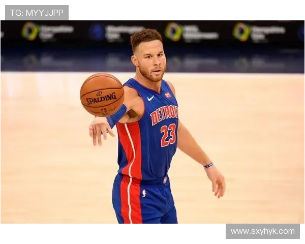 罗林斯状态低迷14投仅4中贡献10分5板7助失误频繁三分球全失手