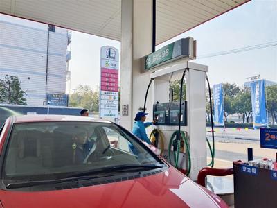 湖北省成品油流通行业职工技能竞赛决赛开幕,9家企业职工现场比武